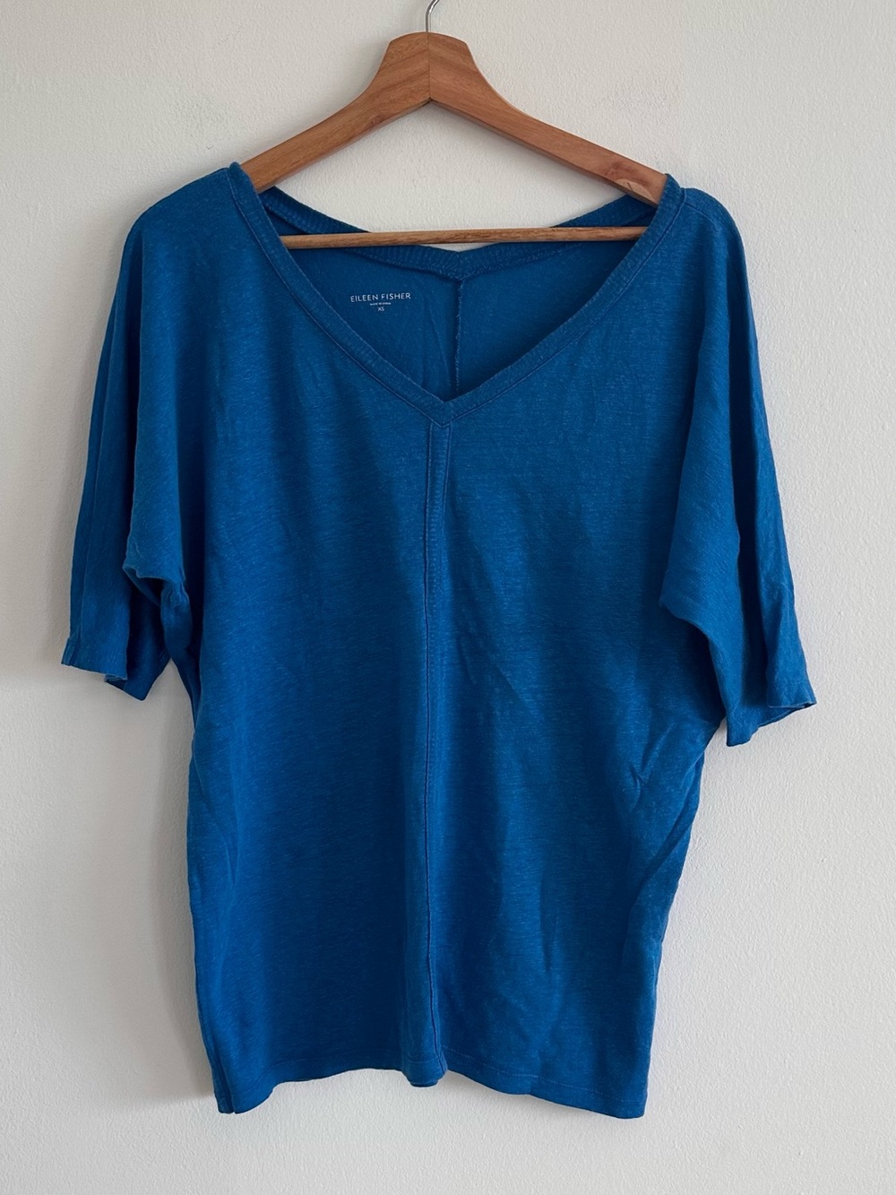 Eileen Fisher linen V-neck dolman sleeve blue t-shirt XS